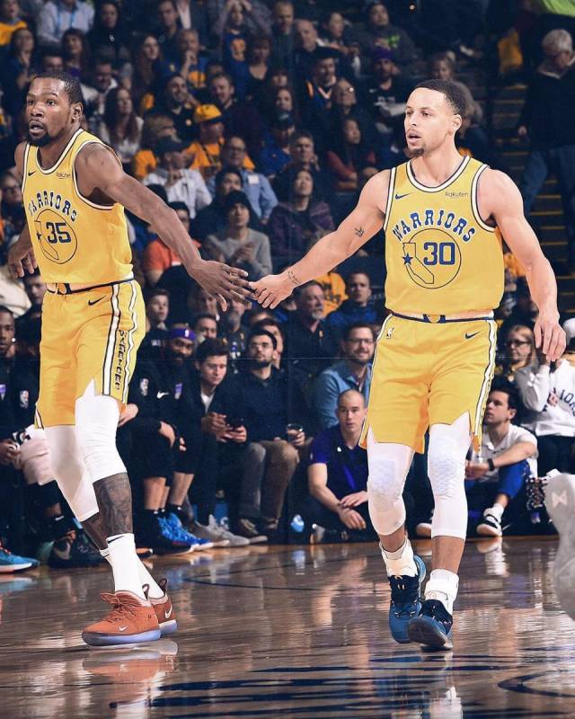 这场比赛的 这场比赛的