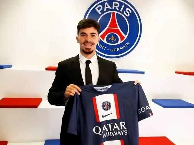 己被强Q或 己被强Q或